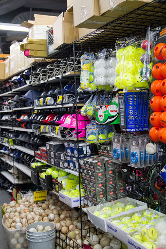 Sporting Goods Store «Play It Again Sports», reviews and photos, 18352 Beach Blvd, Huntington Beach, CA 92648, USA