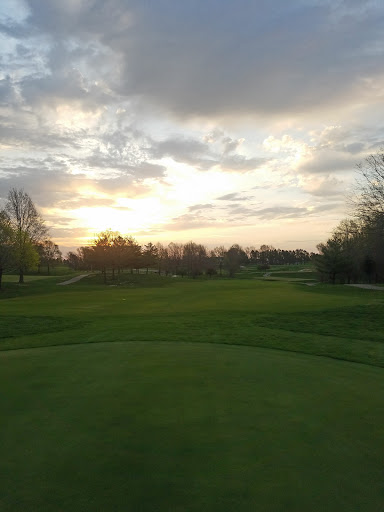Golf Course «Roland Barkau Memorial Golf Course», reviews and photos, 1501 N Waterworks Rd, Okawville, IL 62271, USA