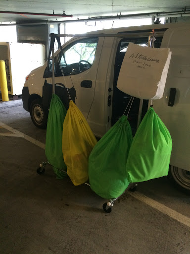 Dry Cleaner «PRESSXPRESS DRY CLEANER OPERA TOWER», reviews and photos, 1750 N Bayshore Dr #106, Miami, FL 33132, USA