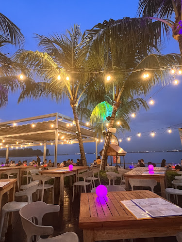 Stella Seaside Lounge - Singapore