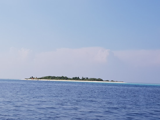 Vavvaru Island Beach