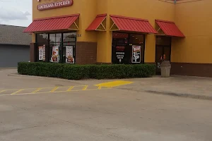 Popeyes Louisiana Kitchen image