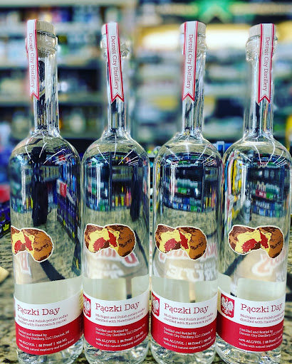 Liquor Store «Paradise Liquor», reviews and photos, 3237 Hilton Rd, Ferndale, MI 48220, USA