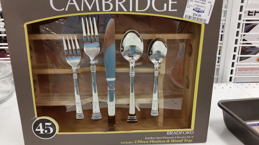 Clothing Store «Ross Dress for Less», reviews and photos, 6190 20th St, Vero Beach, FL 32966, USA