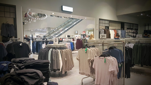 Clothing Store «H&M», reviews and photos, 11401 NW 12th St, Miami, FL 33172, USA