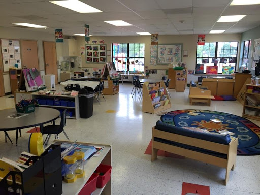 Day Care Center «Ries Ballwin KinderCare», reviews and photos, 497 Big Bend Rd, Ballwin, MO 63021, USA