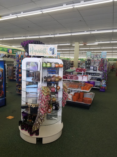 Shopping Mall «Lincoln Court Shopping Center», reviews and photos, 215 Lancaster Ave, Frazer, PA 19355, USA