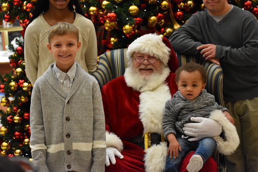 Department Store «Von Maur», reviews and photos, 115 Iowa River Landing Pl, Coralville, IA 52241, USA