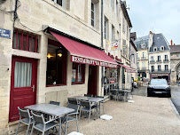 Atmosphère du Restaurant La Petite Flamande à Dijon - n°1