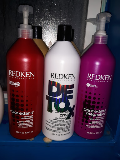 Beauty Salon «Ulta Beauty», reviews and photos, 4140 S Pulaski Rd, Chicago, IL 60632, USA