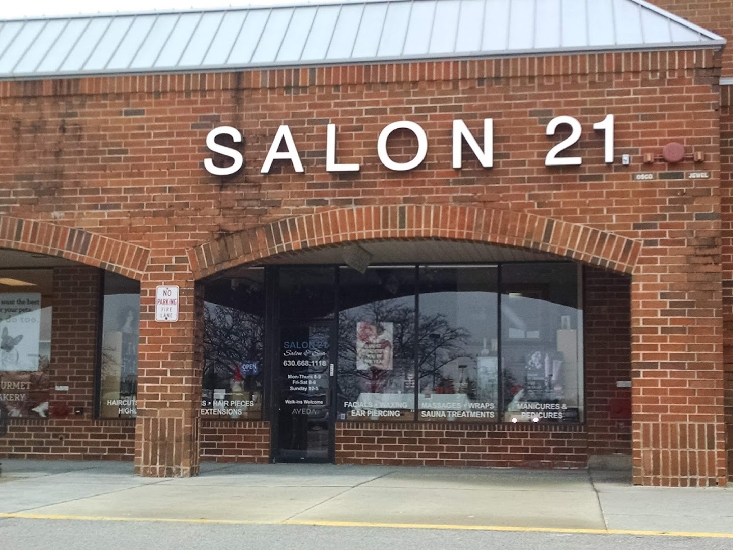 Salon 21 Wheaton, IL