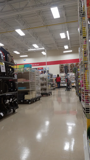 Craft Store «Michaels», reviews and photos, 251 Hartford Ave, Bellingham, MA 02019, USA