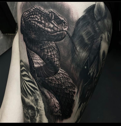 Tattoo Shop «Dapper Ink Tattoo», reviews and photos, 2077 N Zaragoza Rd #105, El Paso, TX 79938, USA