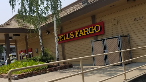 Bank «Wells Fargo Bank», reviews and photos