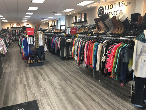 Used Clothing Store «Clothes Mentor», reviews and photos, 306 Oyster Point Rd, Newport News, VA 23602, USA