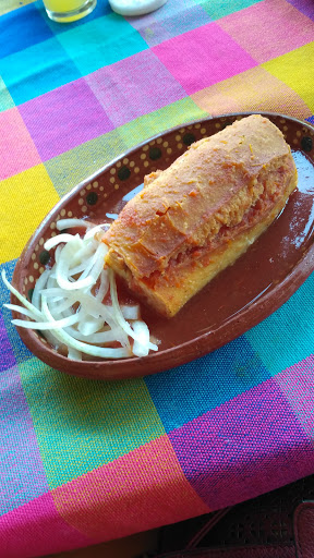 Restaurante salvadoreño Tlaquepaque