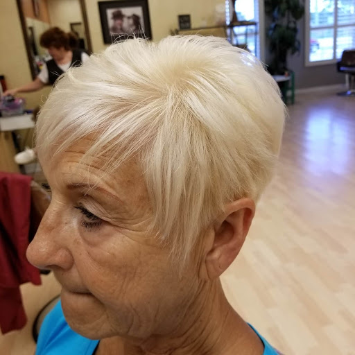 Beauty Salon «Hair Gallery & Nail Salon», reviews and photos, 1707 Knox McRae Dr, Titusville, FL 32780, USA