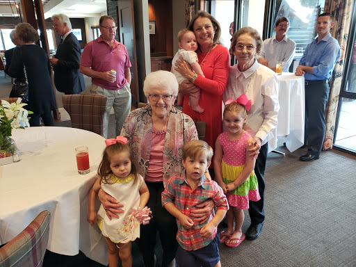 Country Club «Milburn Golf & Country Club», reviews and photos, 7501 W 69th St, Overland Park, KS 66204, USA