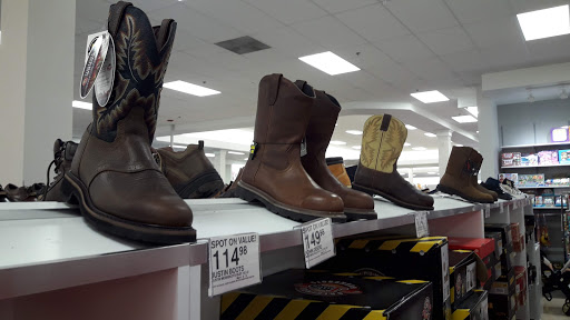 Department Store «Bealls», reviews and photos, 1663 W Henderson St, Cleburne, TX 76033, USA