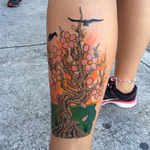 Tattoo Shop «Dharma Tattoo Studio», reviews and photos, 40 Curtiss Pkwy, Miami Springs, FL 33166, USA