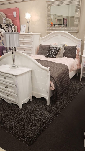 Furniture Store «Value City Furniture», reviews and photos, 1260 Smallwood Dr, Waldorf, MD 20603, USA