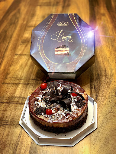 Grocery Store «Old Town European Market», reviews and photos, 1257 E Republic Rd, Springfield, MO 65804, USA