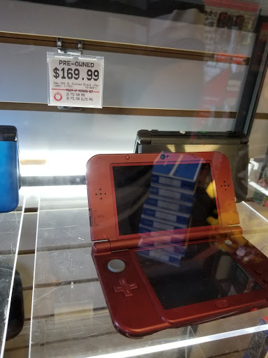 Video Game Store «GameStop», reviews and photos, 2221 W Lincoln St, Harlingen, TX 78552, USA