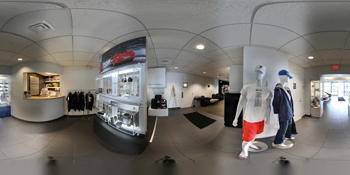Porsche Dealer «Town Porsche», reviews and photos, 105 Grand Ave, Englewood, NJ 07631, USA