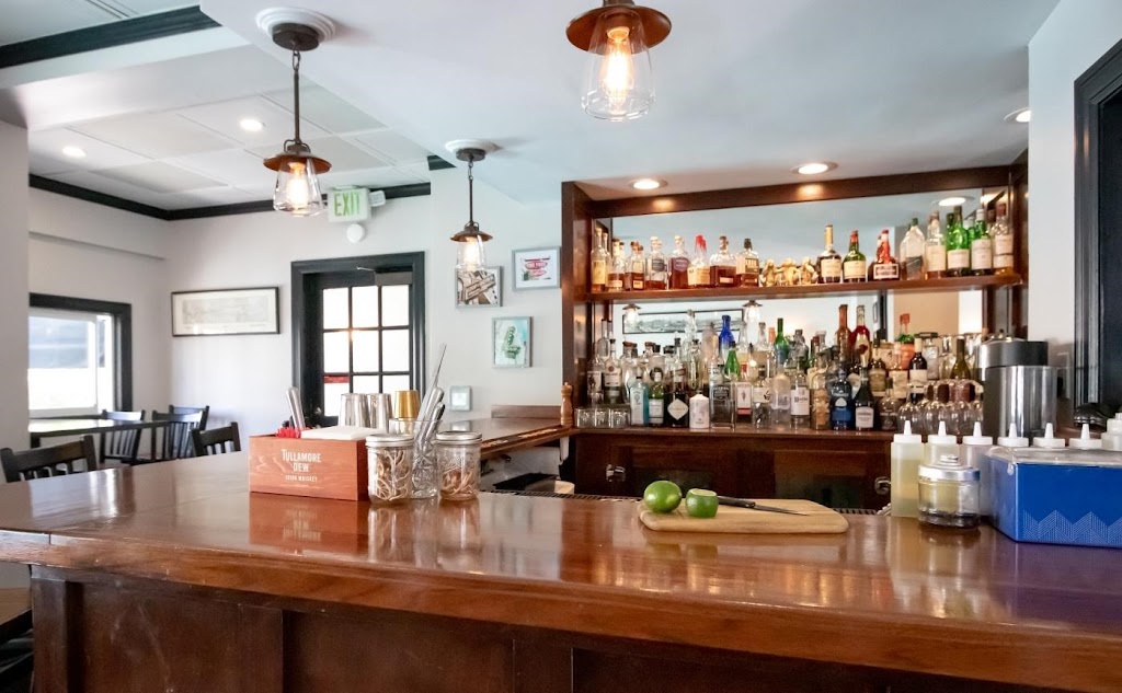 The Classic Kitchen & Cocktails 14607