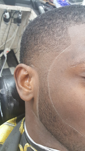 Barber Shop «Sports Barber Shop», reviews and photos, 144-8 243rd St, Rosedale, NY 11422, USA