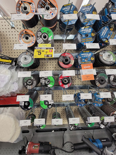 Hardware Store «Harbor Freight Tools», reviews and photos, 6000 Mahoning Ave STE 20, Austintown, OH 44515, USA