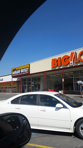 Big Lots, 3662 NY-281 #1, Cortland, NY 13045, USA, 