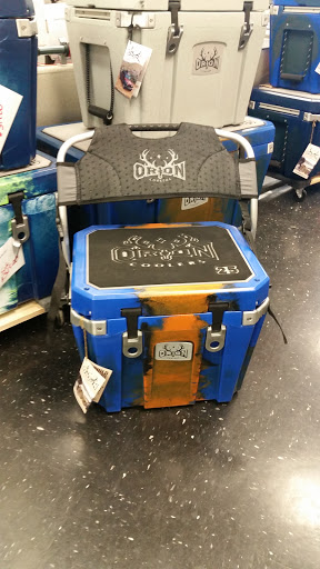 Canoe & Kayak Store «Caney Fork Outdoors - Nashville Store», reviews and photos, 2710 Old Lebanon Rd #10, Nashville, TN 37214, USA