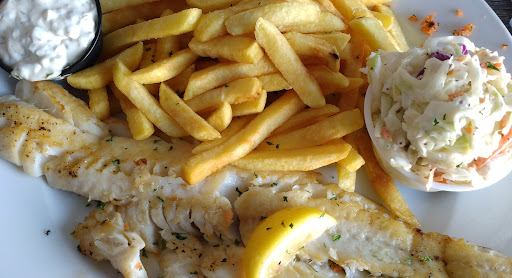 British Restaurant «Cricketers British Pub & Restaurant Dunedin», reviews and photos, 2634 Bayshore Blvd, Dunedin, FL 34698, USA