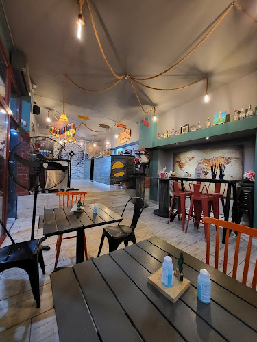 Opinii despre burgerritos în Κορυδαλλός - Εστιατόριο