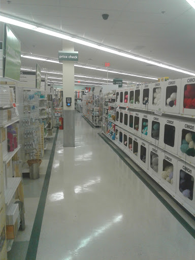 Fabric Store «Jo-Ann Fabrics and Crafts», reviews and photos, 1649 County Road B2 W, Roseville, MN 55113, USA
