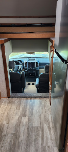 RV Dealer «Mc Kee Auto & RV», reviews and photos, 400 1st Ave, Perry, IA 50220, USA