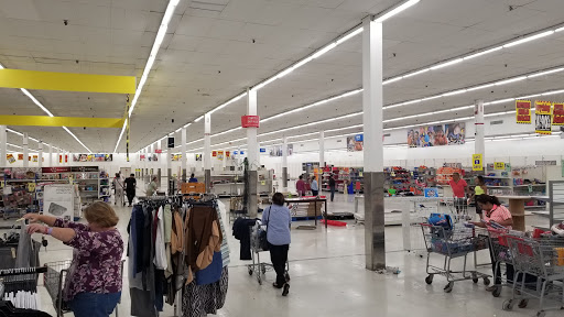 Shopping Mall «Central Shopping Plaza», reviews and photos, 3825 NW 7th St, Miami, FL 33126, USA