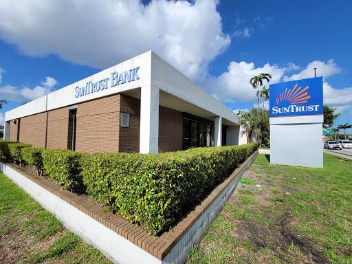 Bank «SunTrust Bank», reviews and photos
