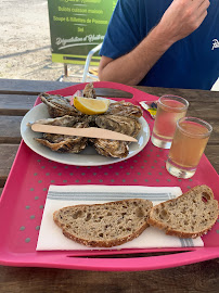 Plats et boissons du Restaurant de fruits de mer Chez P'tit Louis à La Guérinière - n°20