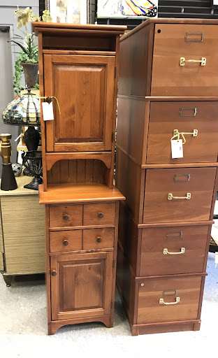 Furniture Store «Church Ladies Furniture Consignment», reviews and photos, 3570 Buford Hwy #204, Duluth, GA 30096, USA