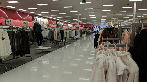 Department Store «Target», reviews and photos, 400 Corwin Nixon Blvd, South Lebanon, OH 45065, USA