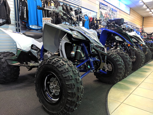 Yamaha Motorcycle Dealer «Triumph Yamaha of Warren», reviews and photos, 4867 Mahoning Ave, Warren, OH 44483, USA
