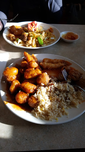 American Restaurant «Foon Hing Yuen Restaurant & Lounge», reviews and photos, 3138 SW Hwy 101, Lincoln City, OR 97367, USA