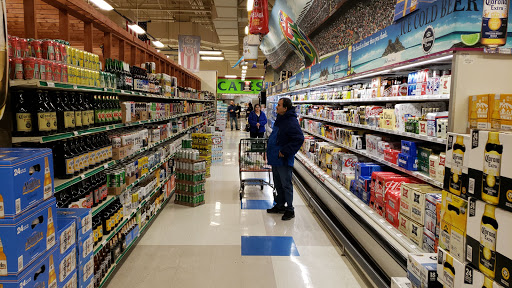 Grocery Store «Garden Fresh Market», reviews and photos, 400 Townline Rd, Mundelein, IL 60060, USA