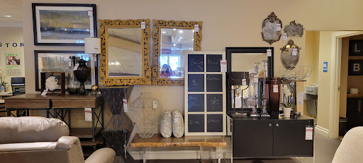 Furniture Store «La-Z-Boy Furniture Galleries», reviews and photos, 28565 Marguerite Pkwy, Mission Viejo, CA 92691, USA