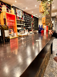 Bar du Restaurant italien LA TRATTORIA IN PARADISO Restaurant&Pizerria Neuilly sur seine - n°6