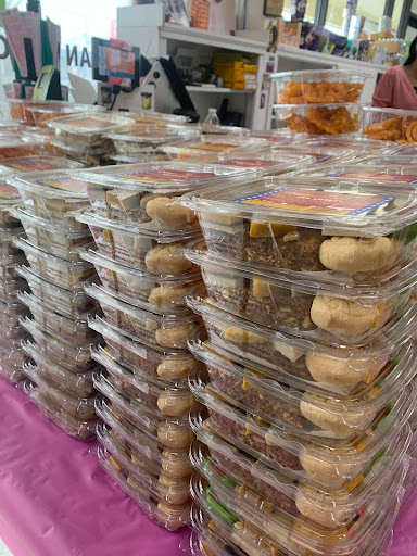 Grocery Store «Tampa Grocery», reviews and photos, 819 E Brandon Blvd, Brandon, FL 33511, USA