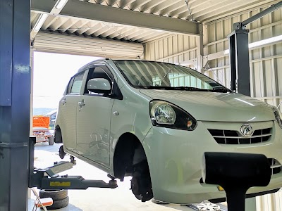 620 MOTORING ~持ち込みタイヤ交換の店~