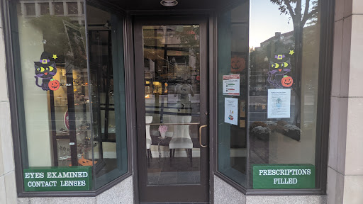 Optician «Freeds Optical Gallery LLC», reviews and photos, 801 Pennsylvania Ave NW, Washington, DC 20004, USA